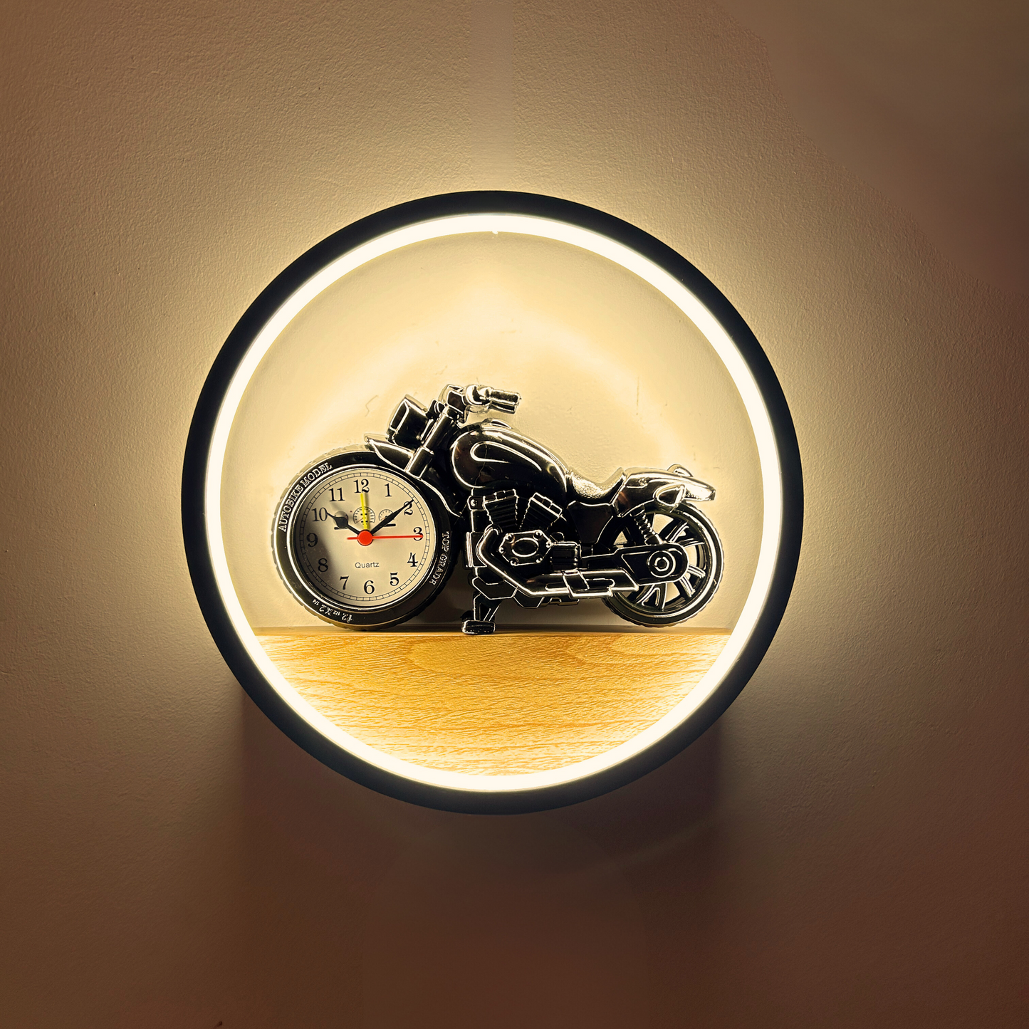 Rider's Beam Wall Lamp